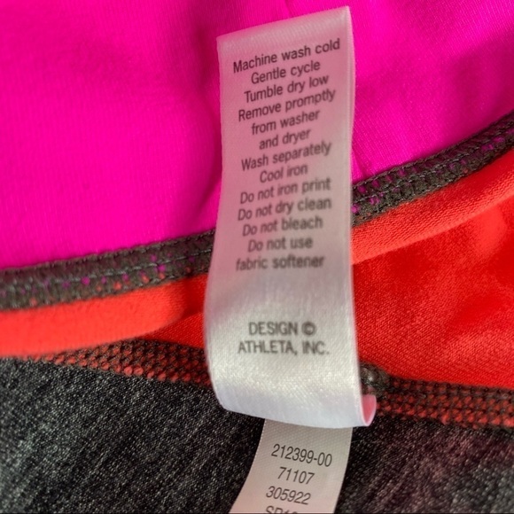 Athleta Chaturanga Colorblock Capri Leggings. Size Small - Picture 4 of 8